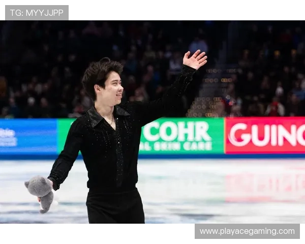 2025花样滑冰世锦赛男单自由滑中国选手戴大卫首轮出场表现精彩